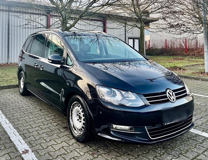 Schwarz Gebraucht 2012 VW Sharan Highline Van / Kleinbus | 7.000 € (Superpreis) - Bild 1/4