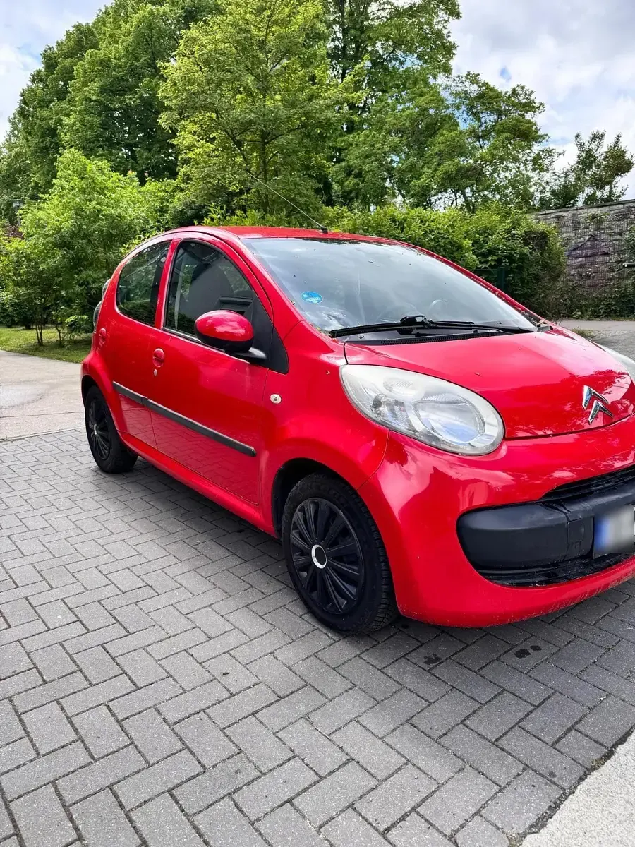 Gebraucht Citroën C1 70 PS (51 kW) 2008 Rot Kleinwagen