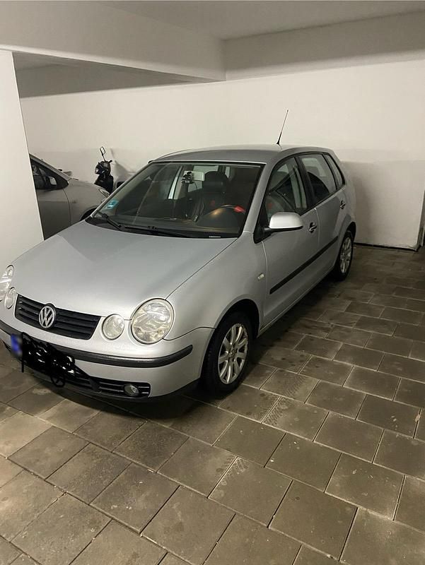Gebraucht VW Polo 64 PS (47 kW) 2003 Grau Kleinwagen