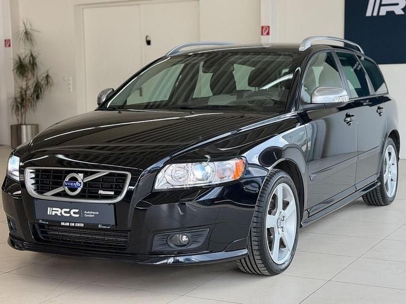 Gebraucht Volvo V50 R-Design Pro 114 PS (83 kW) 2012 Schwarz Kombi