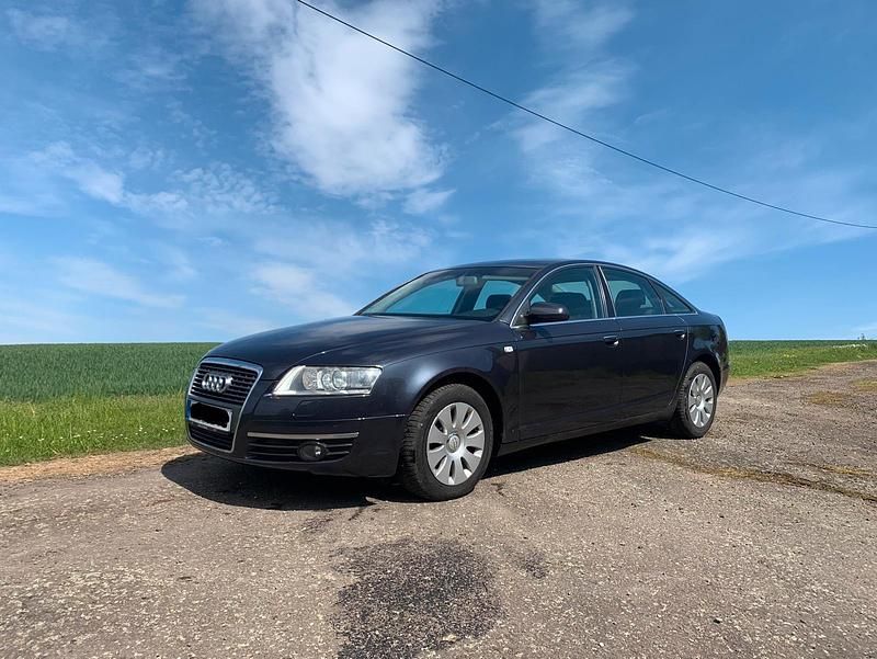 Blau Gebraucht 2006 Audi A6 Limousine | 2.350 € (Guter Preis) - Bild 1/4