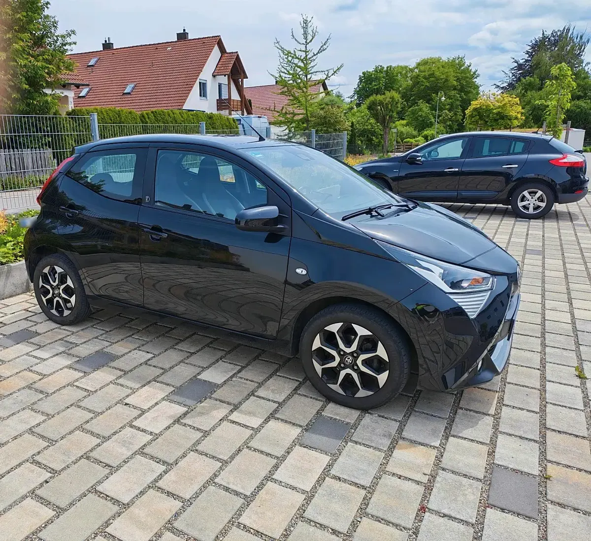 Gebraucht Toyota Aygo 72 PS (52 kW) 2022 Schwarz Kleinwagen