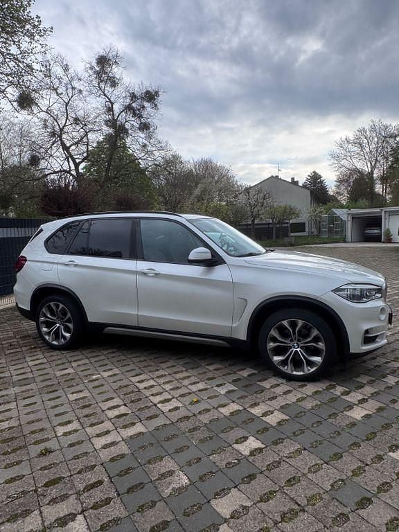 Second-hand BMW X5 Performance 258 CP (189 kW) 2016 Alb SUV