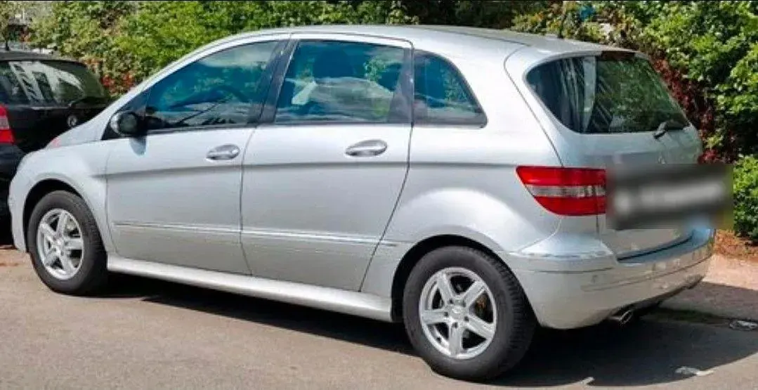 Gebraucht Mercedes B170 120 PS (88 kW) 2007 Silber Van / Kleinbus