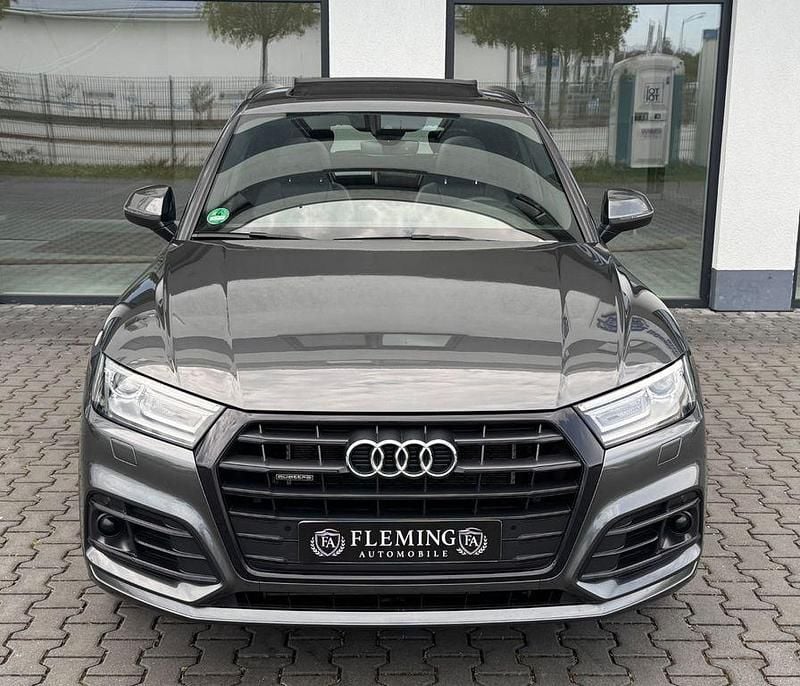 Second-hand Audi Q5 S-line plus 252 CP (185 kW) 2020 Gri SUV