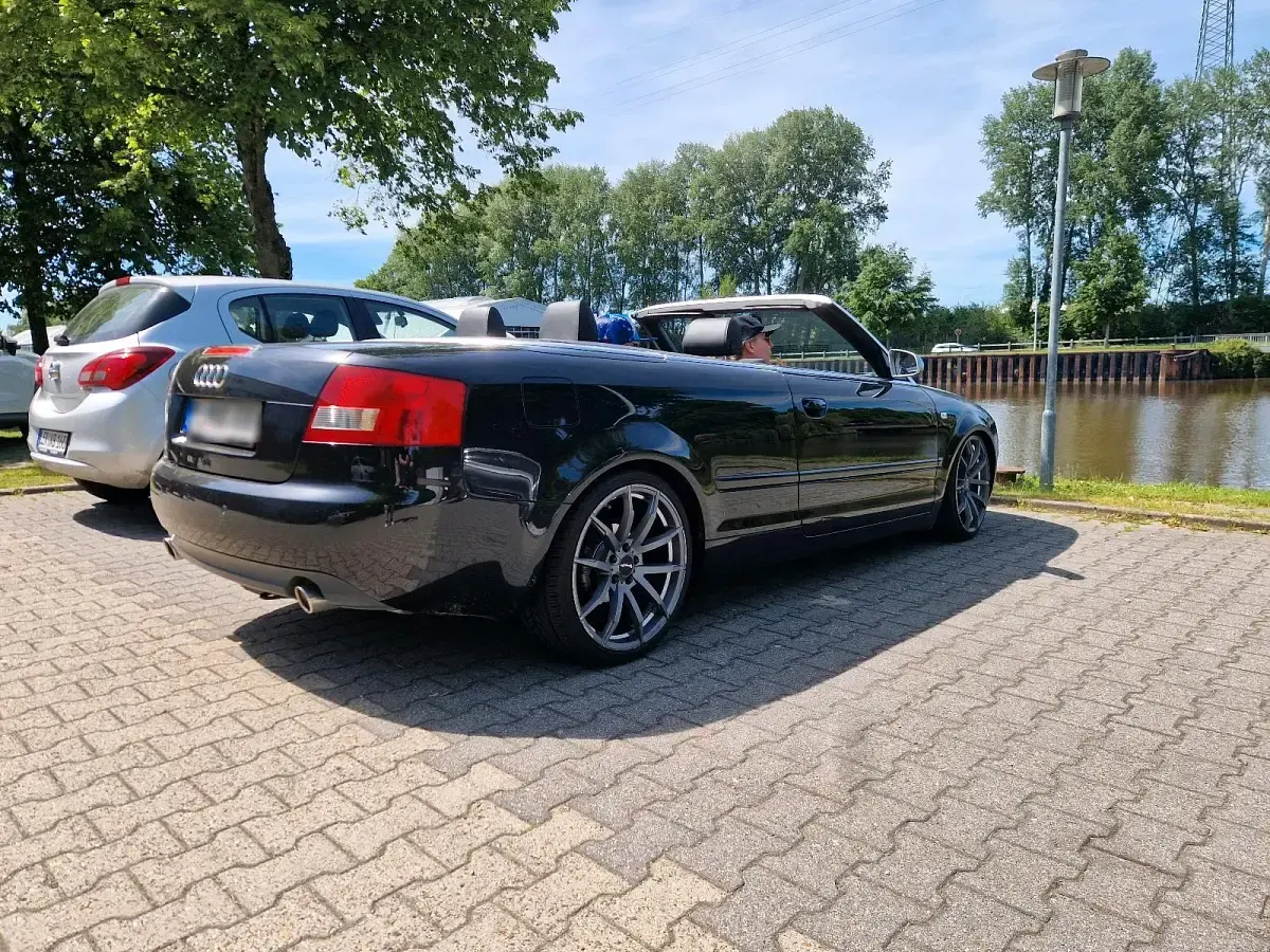Gebraucht Audi A4 Cabriolet 163 PS (119 kW) 2004 Schwarz Cabrio