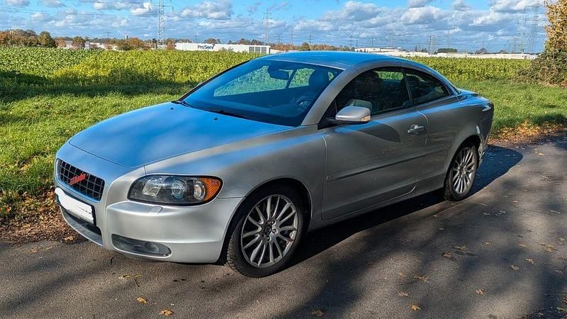 Gebraucht Volvo C70 Summum 230 PS (169 kW) 2006 Silber Cabrio
