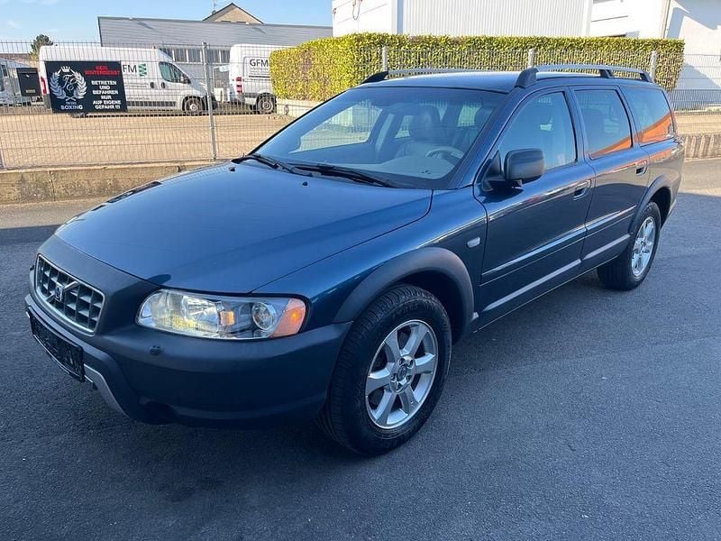 Gebraucht Volvo XC70 209 PS (153 kW) 2005 Blau Kombi