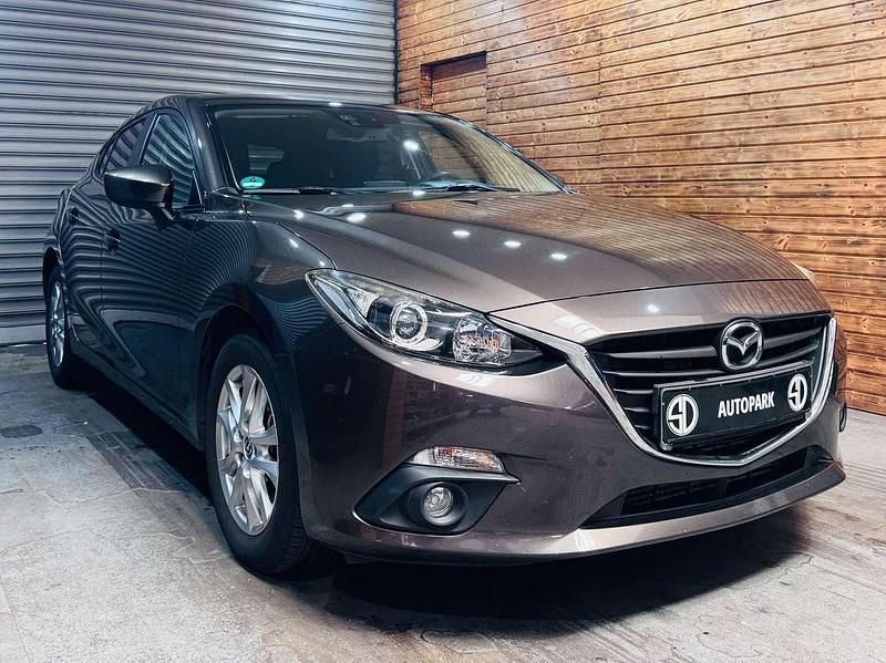 Titanium flash Gebraucht 2015 Mazda 3 Center-Line Kleinwagen | 8.888 € (Fairer Preis) - Bild 1/4