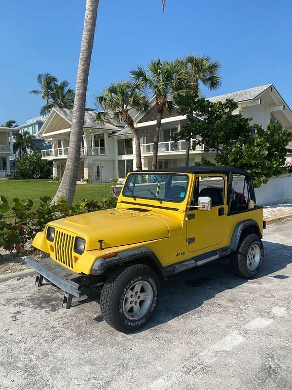 Gelb Gebraucht 1992 Jeep Wrangler SUV | 9.350 € - Bild 1/4