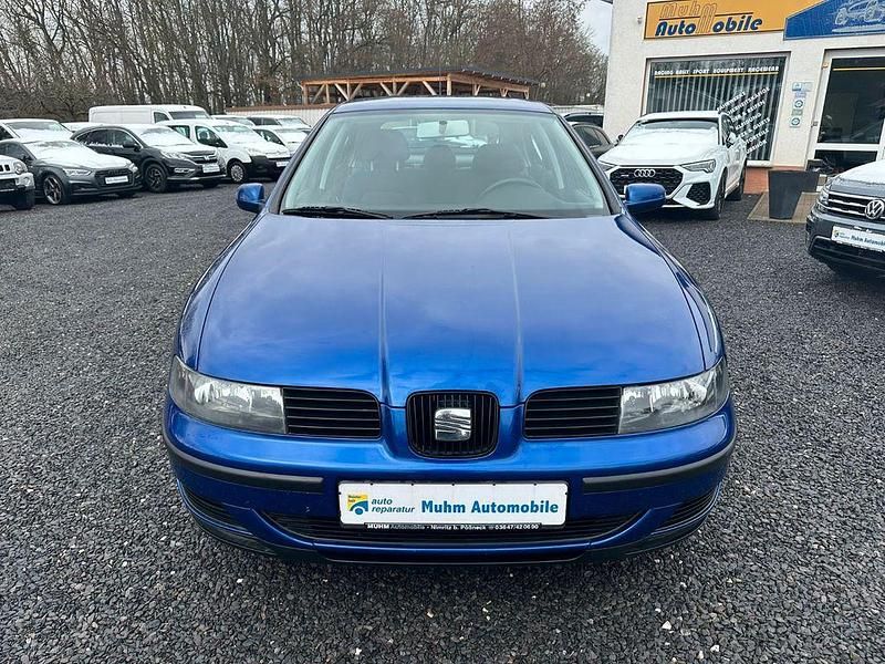 Gebraucht Seat Leon Stella 101 PS (74 kW) 2001 Blau Kleinwagen