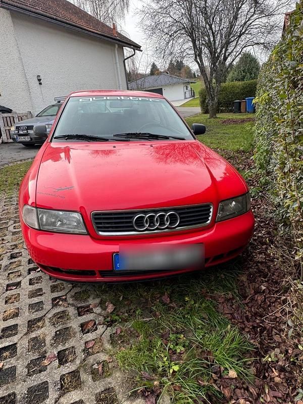Rot Gebraucht 1997 Audi A4 Limousine | 1.250 € (Guter Preis) - Bild 1/4