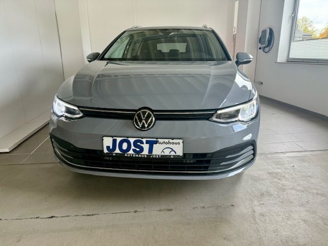Gebraucht VW Golf VIII Move 150 PS (110 kW) 2023 Grau Kombi
