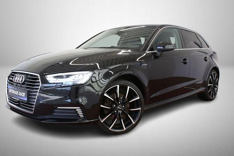 Mythosschwarz Gebraucht 2017 Audi A3 e-tron Comfort Kleinwagen | 17.990 € (Teuer) - Bild 1/4