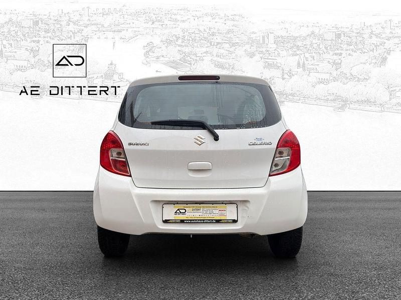 Gebraucht Suzuki Celerio Comfort+ 68 PS (50 kW) 2017 Weiß Kleinwagen