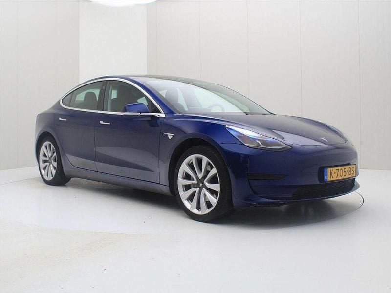 Gebraucht Tesla Model 3 Standard Range 225 kW (306 PS) 2020 Blau Limousine