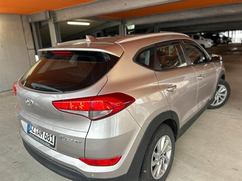 Gebraucht 2018 Hyundai Tucson SUV | 18.000 € (Etwas zu teuer) - Bild 1/4