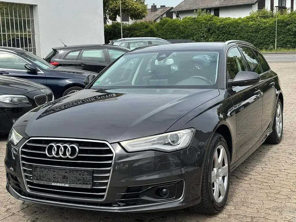 Gebraucht Audi A6 Sport 190 PS (139 kW) 2016 Grau Kombi