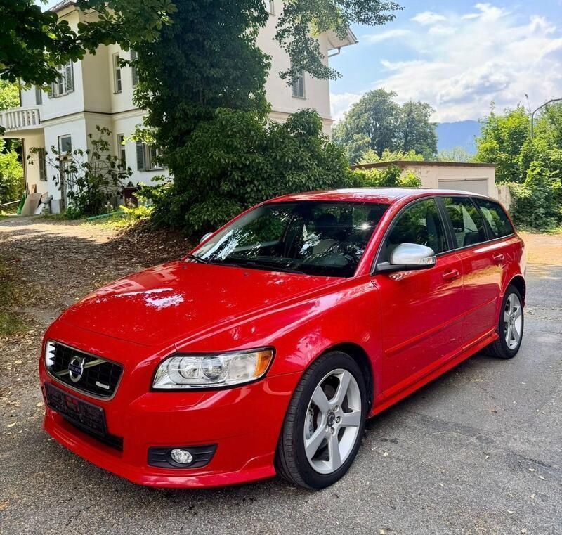 Rot Gebraucht 2012 Volvo V50 R-Design Kombi | 3.800 € (Guter Preis) - Bild 1/4