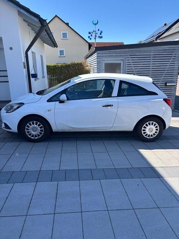 Gebraucht Opel Corsa Selection 69 PS (50 kW) 2016 Weiß Kleinwagen