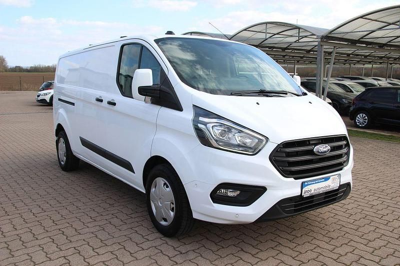 Gebraucht Ford Transit Custom Trend 170 PS (125 kW) 2021 Weiß Van / Kleinbus