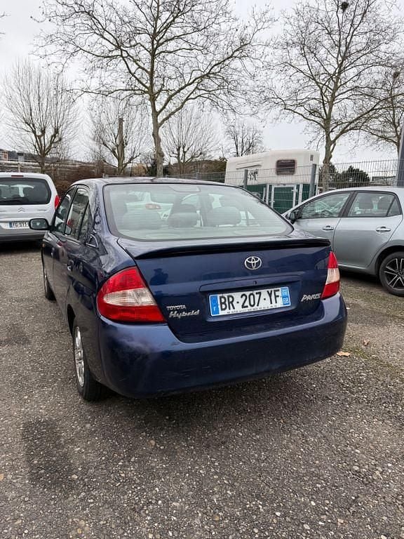 Second-hand Toyota Prius 2004 Hatchback