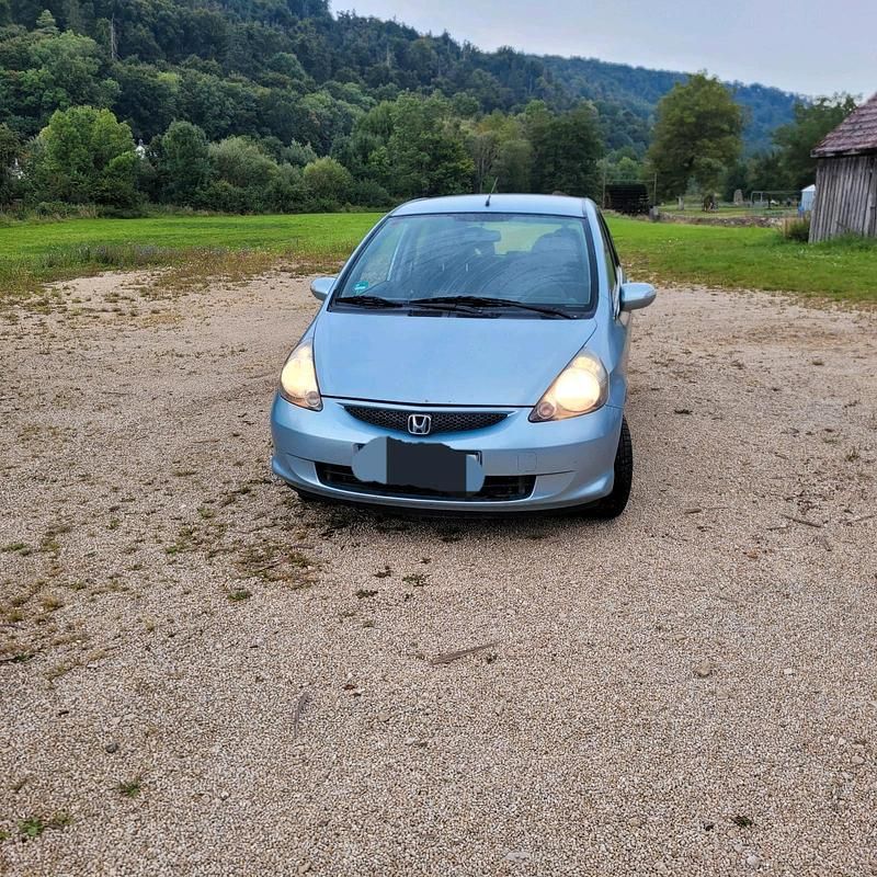 Blau Gebraucht 2004 Honda Jazz Kleinwagen | 650 € - Bild 1/4