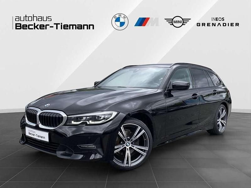 Schwarz ii Gebraucht 2021 BMW 320 Sport Line Kombi | 24.887 € (Etwas zu teuer) - Bild 1/4