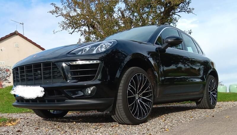 Schwarz Gebraucht 2015 Porsche Macan S SUV | 35.900 € (Superpreis) - Bild 1/4