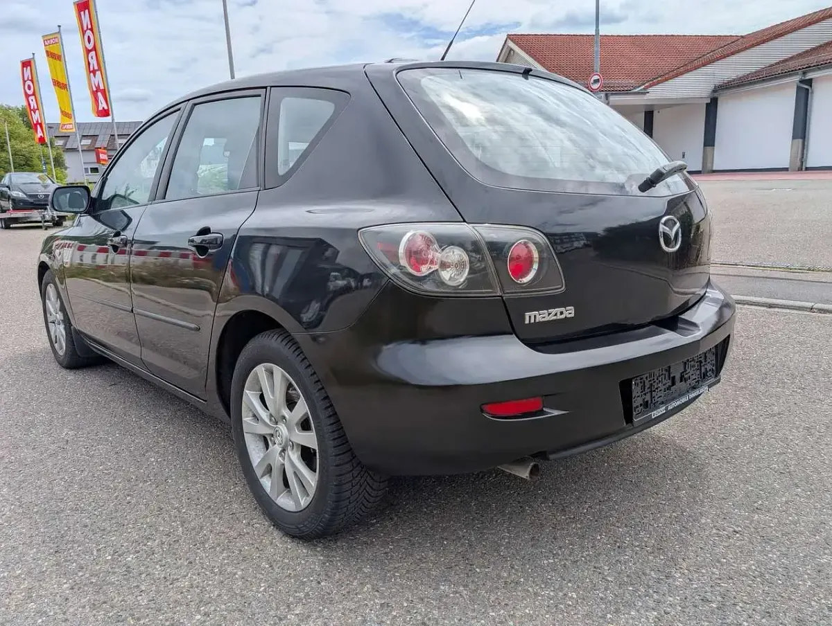 Gebraucht Mazda 3 Active 105 PS (77 kW) 2007 Schwarz Kleinwagen