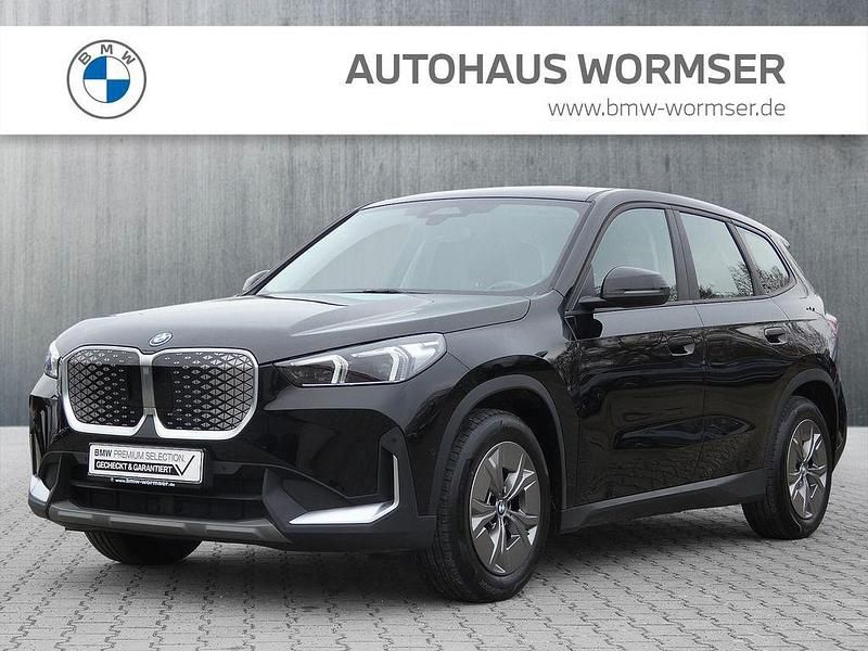 Gebraucht BMW iX1 Performance 225 kW (306 PS) 2023 Schwarz SUV