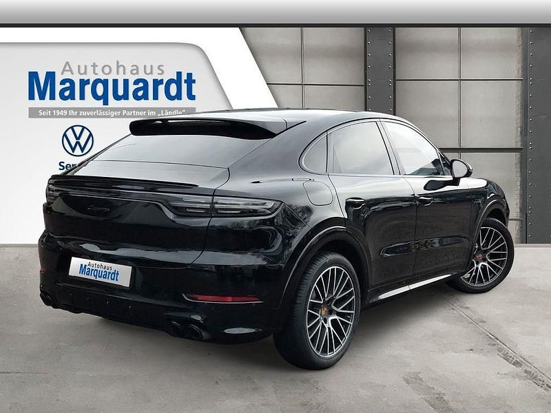 Gebraucht Porsche Cayenne Sport 340 PS (250 kW) 2022 Tiefschwarz SUV