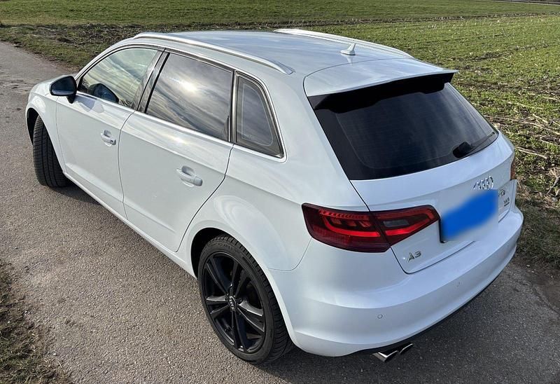 Gebraucht Audi A3 Attraction 150 PS (110 kW) 2014 Weiß Coupé