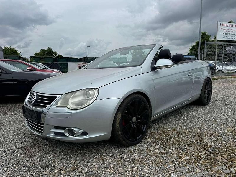 Silver essence metallic Gebraucht 2007 VW Eos Cabrio | 6.350 € (Fairer Preis) - Bild 1/4