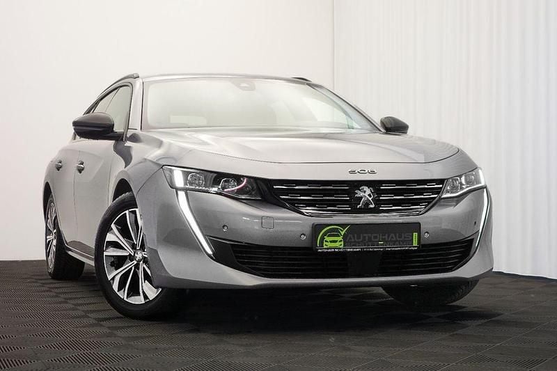 Grau Gebraucht 2023 Peugeot 508 Allure Kombi | 16.936 € - Bild 1/4