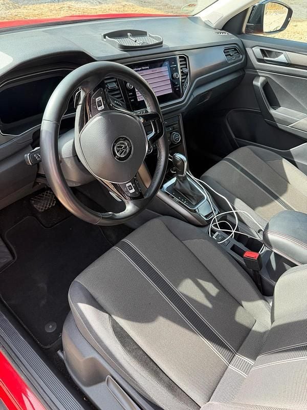 Usata VW T-Roc 150 CV (110 kW) 2019 Rosso SUV