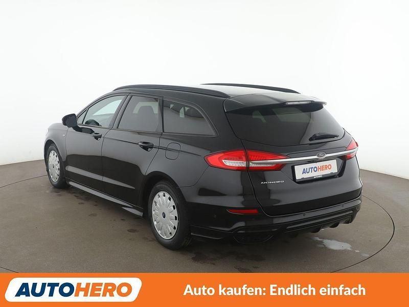 Gebraucht Ford Mondeo ST-Line 165 PS (121 kW) 2019 Schwarz Kombi