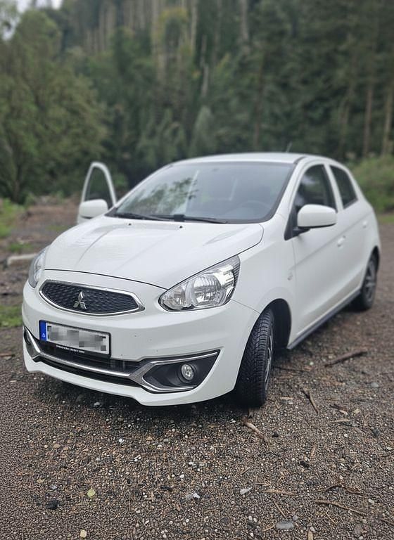 Gebraucht Mitsubishi Space Star 71 PS (52 kW) 2017 Weiß Kleinwagen