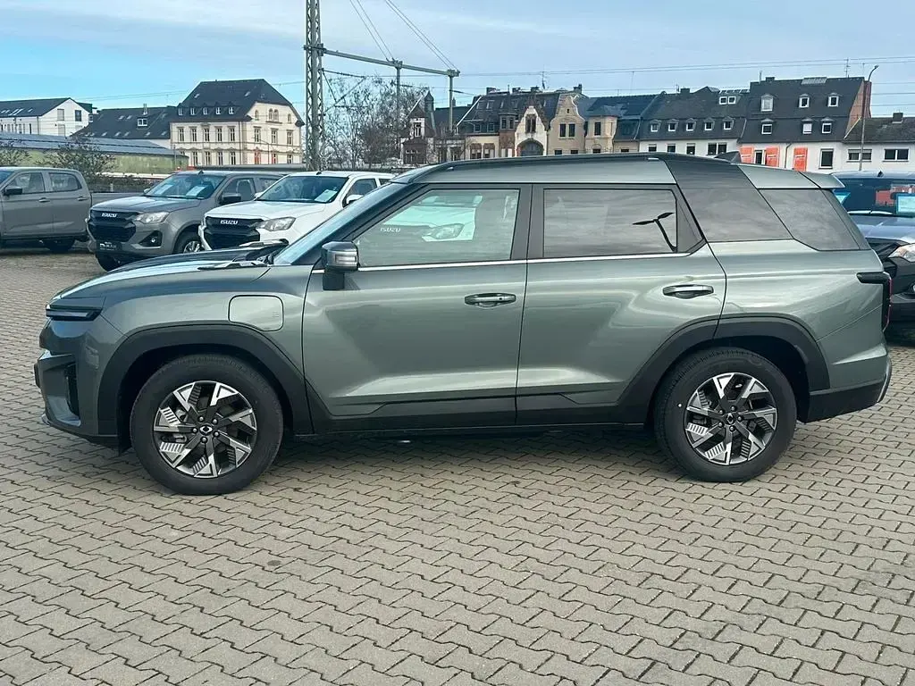 Neu KGM Torres EVX 152 kW (207 PS) 2026 Grün SUV