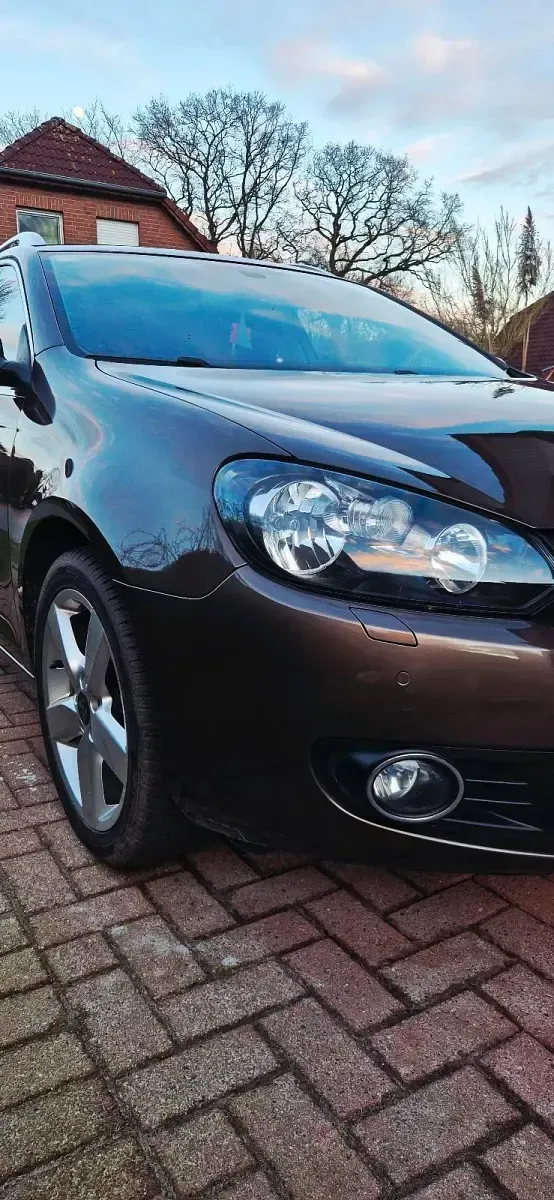 Gebraucht VW Golf VI 122 PS (89 kW) 2011 Braun Kleinwagen