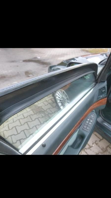 Gebraucht BMW 540 286 PS (210 kW) 2001 Grün Limousine