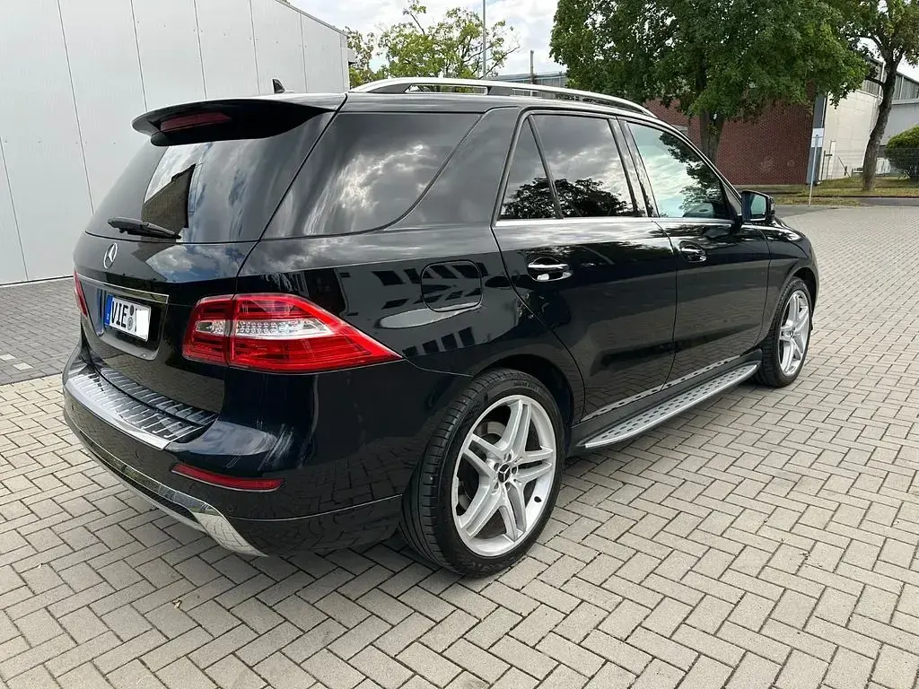 Gebraucht Mercedes ML500 AMG 408 PS (300 kW) 2014 Schwarz SUV