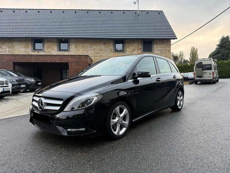 Gebraucht Mercedes B220 170 PS (125 kW) 2013 Schwarz Van / Kleinbus