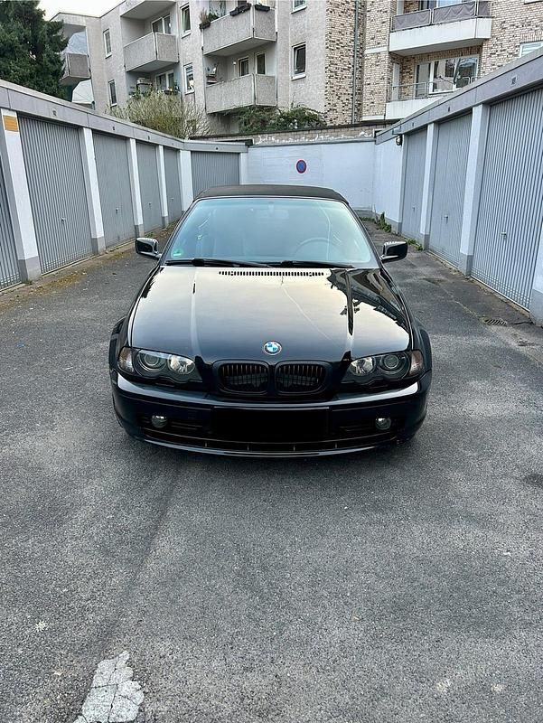 Gebraucht BMW 323 Cabriolet 170 PS (125 kW) 2000 Schwarz Cabrio