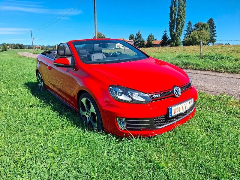 Gebraucht VW Golf Cabriolet GTI 211 PS (155 kW) 2013 Tornadorot Cabrio