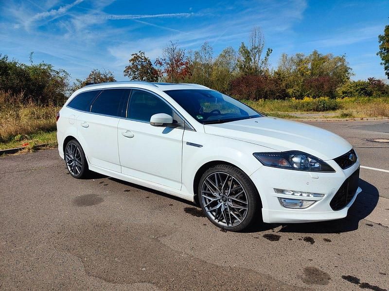 Gebraucht Ford Mondeo Titanium S 200 PS (147 kW) 2014 Weiß Kombi