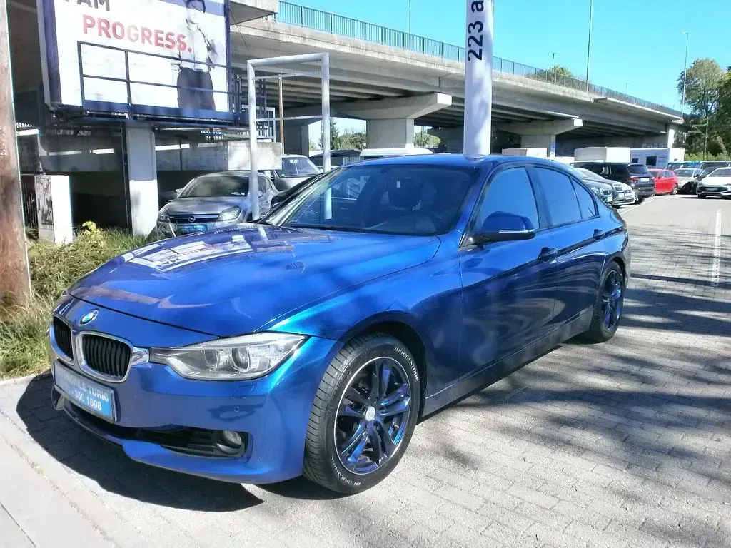 Gebraucht BMW 328 245 PS (180 kW) 2012 Blau Limousine