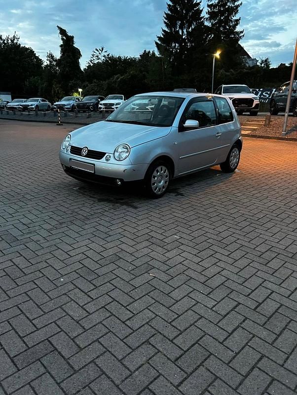 Silber Gebraucht 2004 VW Lupo Kleinwagen | 1.500 € (Fairer Preis) - Bild 1/4