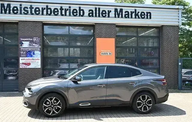 Gebraucht Citroën e-C4 100 kW (136 PS) 2024 Grau Limousine