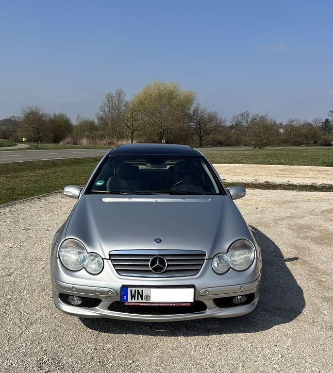Gebraucht Mercedes C230 192 PS (141 kW) 2002 Silber Coupé